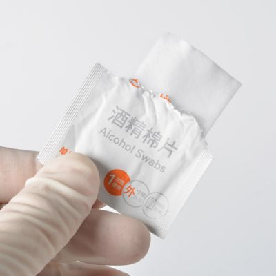 alcohol pads for injections and medical prep in good price